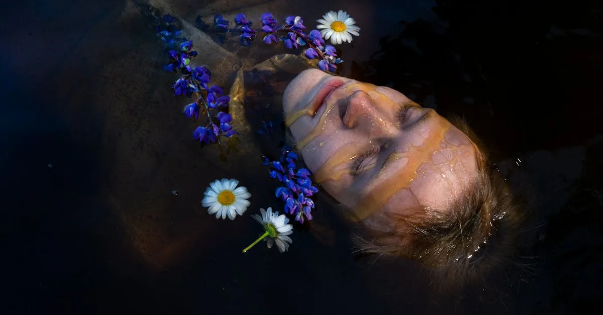 découvrez comment préparer une eau florale maison naturelle et apaisante pour le visage, idéale pour hydrater et rafraîchir votre peau au quotidien.