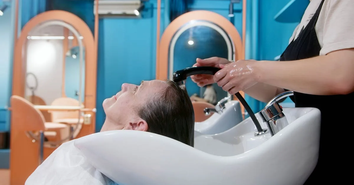 découvrez les meilleurs salons de coloration capillaire à grenoble pour une transformation de votre look avec des coloristes experts.