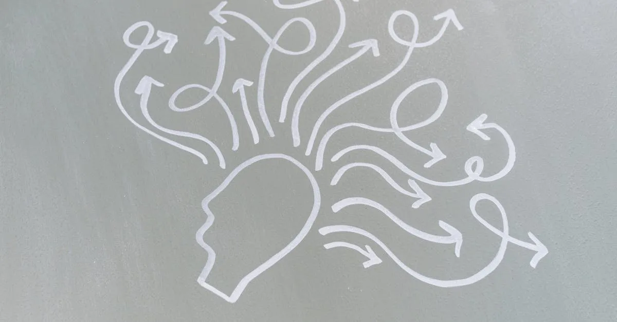 découvrez le triangle de karpman, un modèle psychologique illustrant les rôles de victime, persécuteur et sauveur dans les relations conflictuelles, et apprenez à identifier et dépasser ces dynamiques toxiques.