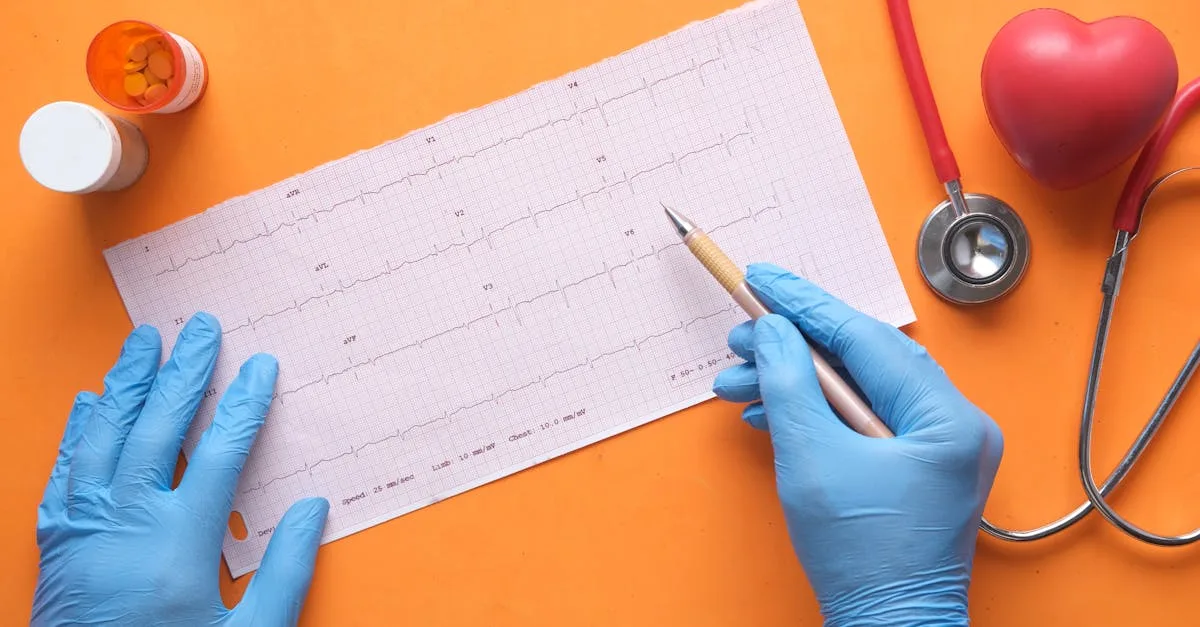 les extrasystoles sont des battements cardiaques supplémentaires ou prématurés qui peuvent provoquer des palpitations. découvrez leurs causes, symptômes et traitements pour mieux comprendre ce phénomène.