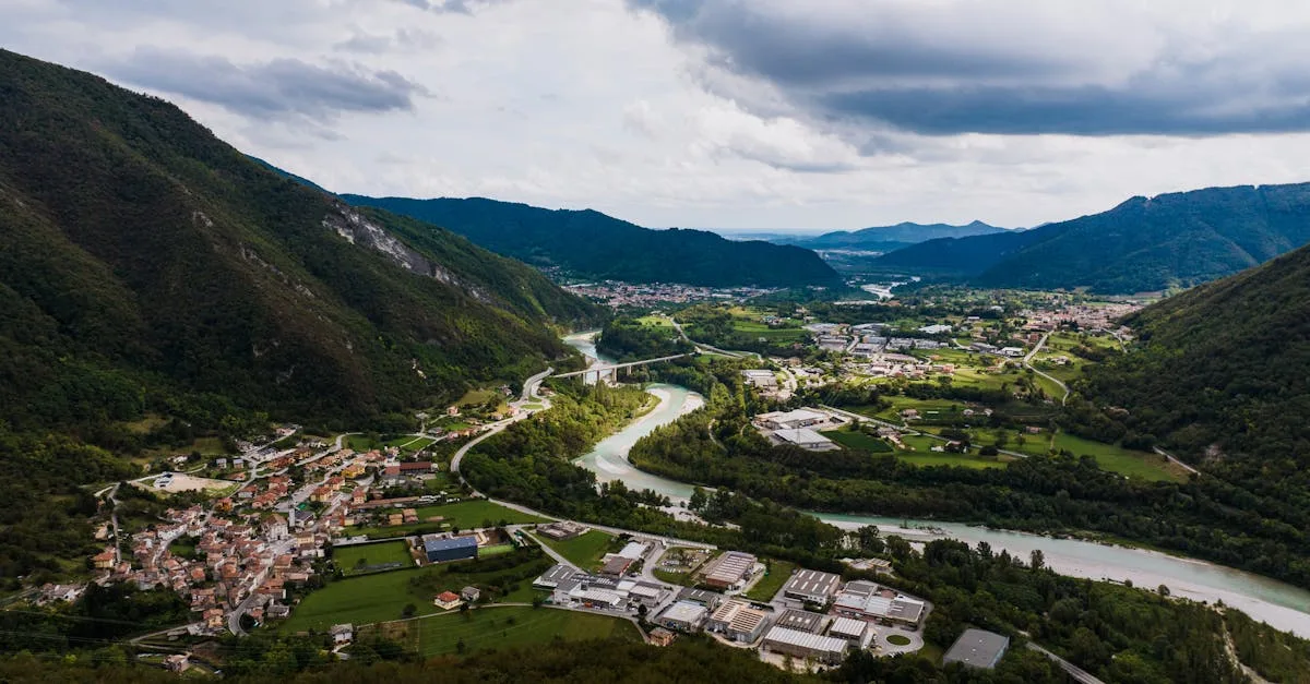 découvrez serdania location, votre spécialiste en location de véhicules fiables et adaptés à tous vos besoins. réservez facilement et profitez d'un service de qualité.