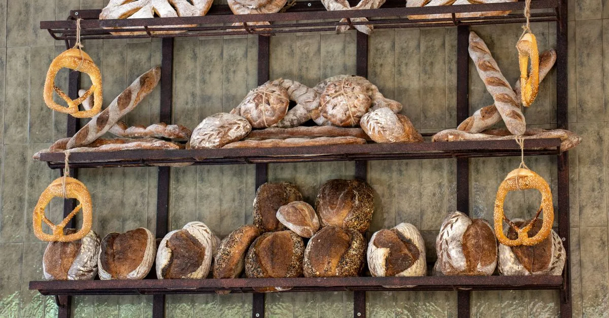 découvrez le poids idéal d'une baguette traditionnelle française pour savourer pleinement son croustillant et sa fraîcheur.