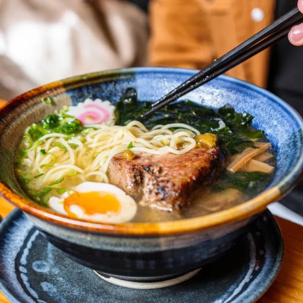 Bouillon d’os bienfaits et dangers : que faut-il savoir avant d’en consommer ?