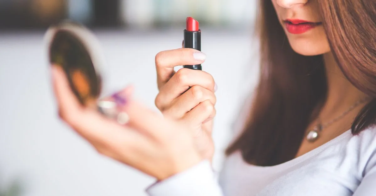 découvrez des conseils essentiels pour sublimer votre style et révéler votre beauté au quotidien.